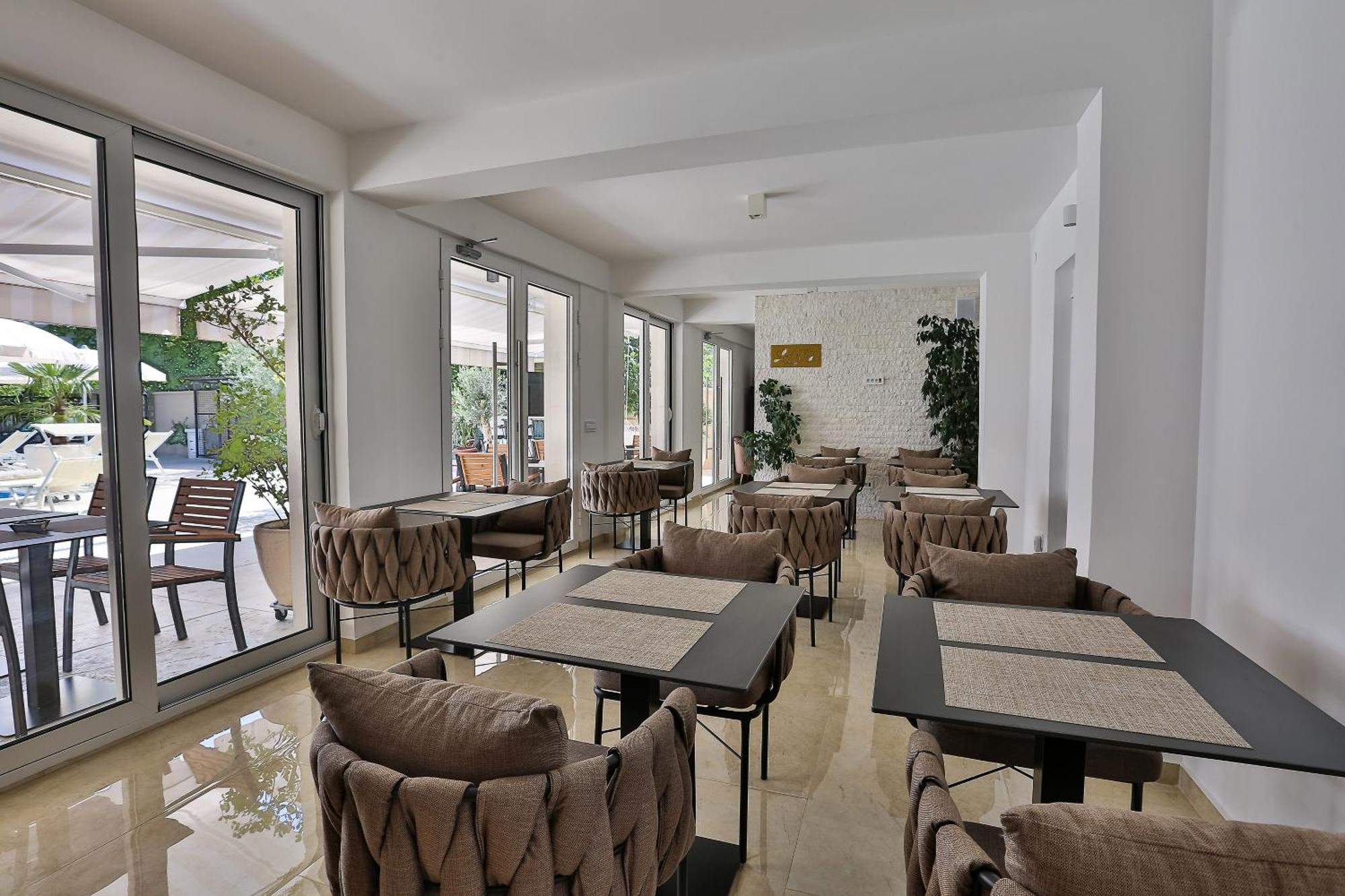 Apartment La Vida Budva